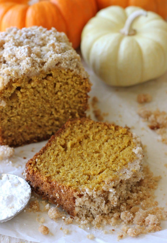 <strong>Get the <a href="http://damndelicious.net/2012/11/02/crumbly-pumpkin-bread/" target="_blank">Crumble-Topped Pumpkin Bread recipe</a> from Damn Delicious</strong>