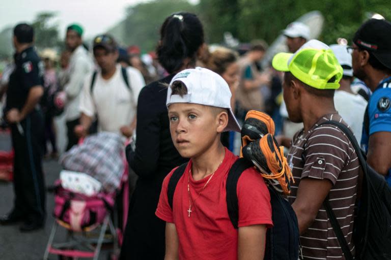 Migrant caravan - LIVE: Children suffering from illnesses as Trump announces immigrants who throw stones could be shot