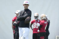 San Francisco 49ers head coach Kyle Shanahan watches a drill NFL football rookie minicamp in Santa Clara, Calif., Friday, May 14, 2021. (AP Photo/Tony Avelar)