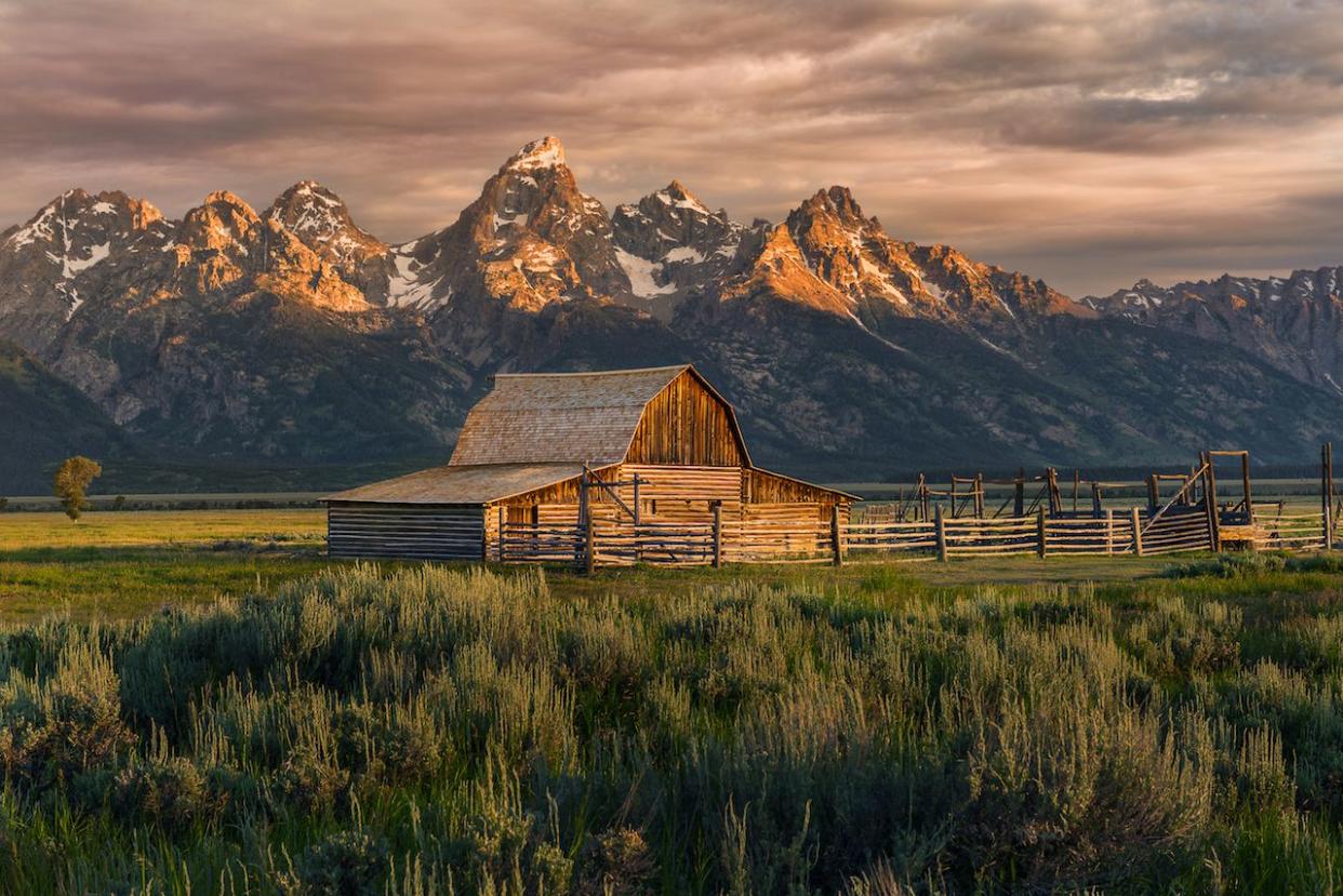 <p>Average Credit Score: 722<br></p><p>The final state on our list is Wyoming which had a solid score of 722. </p><p>It’s nothing over the top, but it’s certainly respectable, and Wyoming saw a three-point jump from 719 in 2020.</p><p><br></p><p><br></p><p><i>This article originally appeared on <a href="https://digitalhoney.money/average-credit-score-by-state/" rel="nofollow noopener" target="_blank" data-ylk="slk:DigitalHoney;elm:context_link;itc:0;sec:content-canvas" class="link rapid-noclick-resp">DigitalHoney</a> and was syndicated by <a href="https://www.mediafeed.org" rel="nofollow noopener" target="_blank" data-ylk="slk:MediaFeed;elm:context_link;itc:0;sec:content-canvas" class="link rapid-noclick-resp">MediaFeed</a>.</i></p><span class="copyright"> AnujSahaiPhotography </span>
