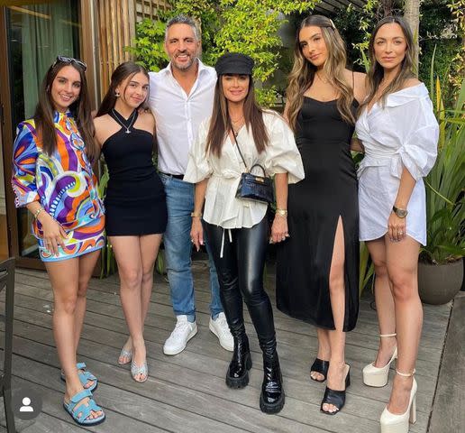 <p>Kyle Richards/Instagram</p> Mauricio and Kyle with their daughters