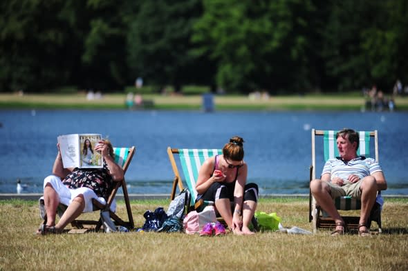 UK weather: Heatwave to continue this week with temps of 31C