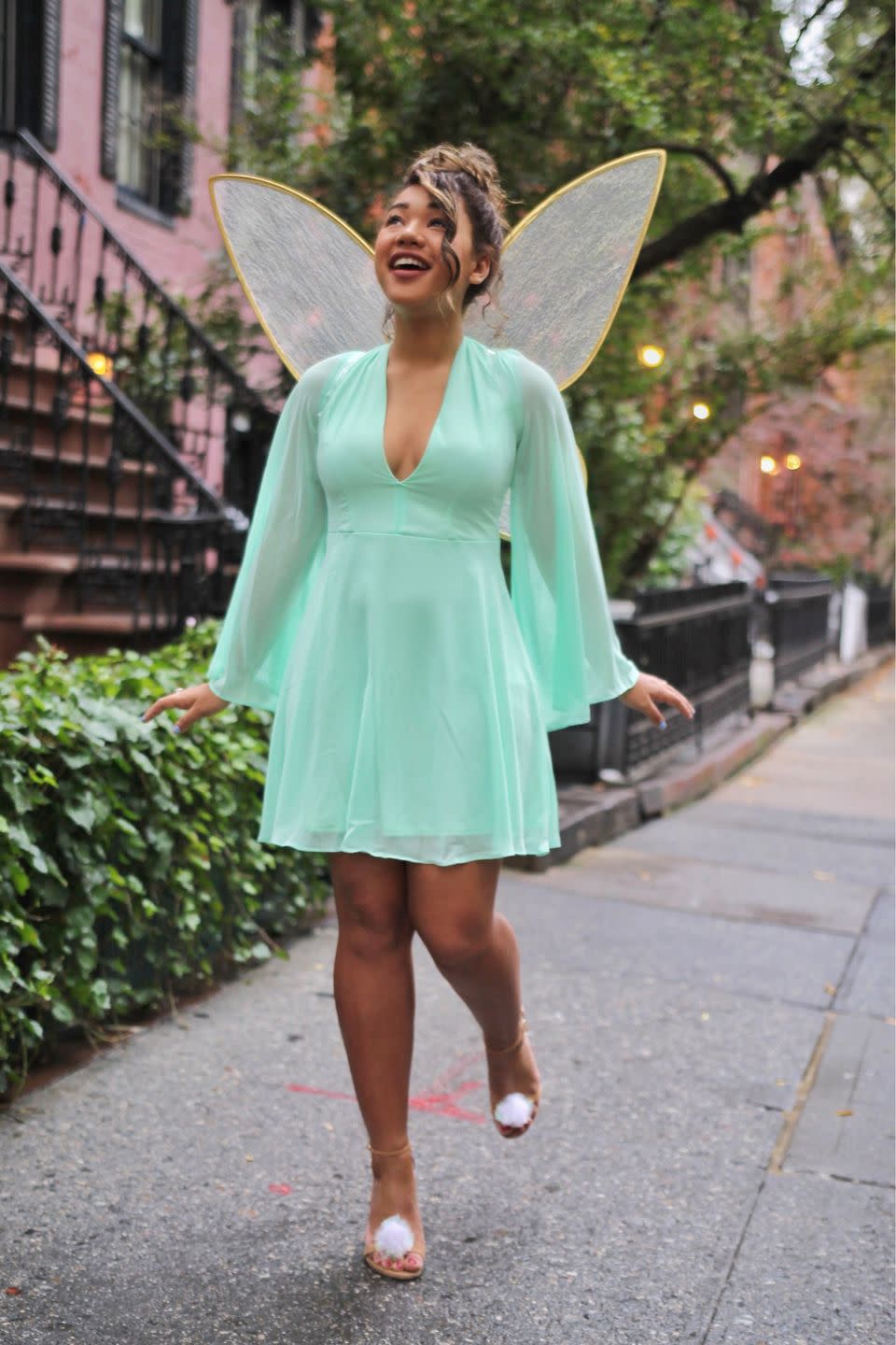 Easy Tinker Bell Halloween Costume