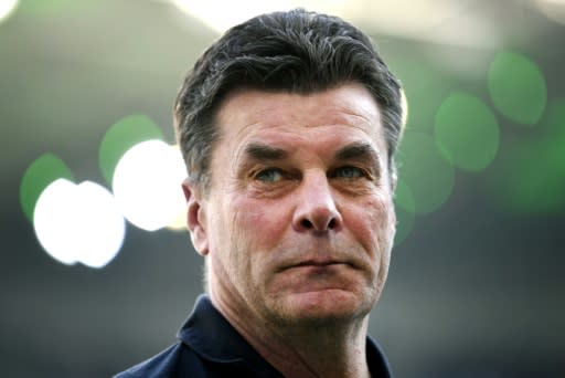 Hamburg coach Hecking refused to blame his players after their promotion hopes and pride took a knock with a humiliating home defeat to St Pauli