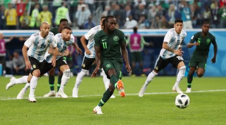 Soccer Football - World Cup - Group D - Nigeria vs Argentina - Saint Petersburg Stadium, Saint Petersburg, Russia - June 26, 2018 Nigeria's Victor Moses scores their first goal from a penalty REUTERS/Sergio Perez