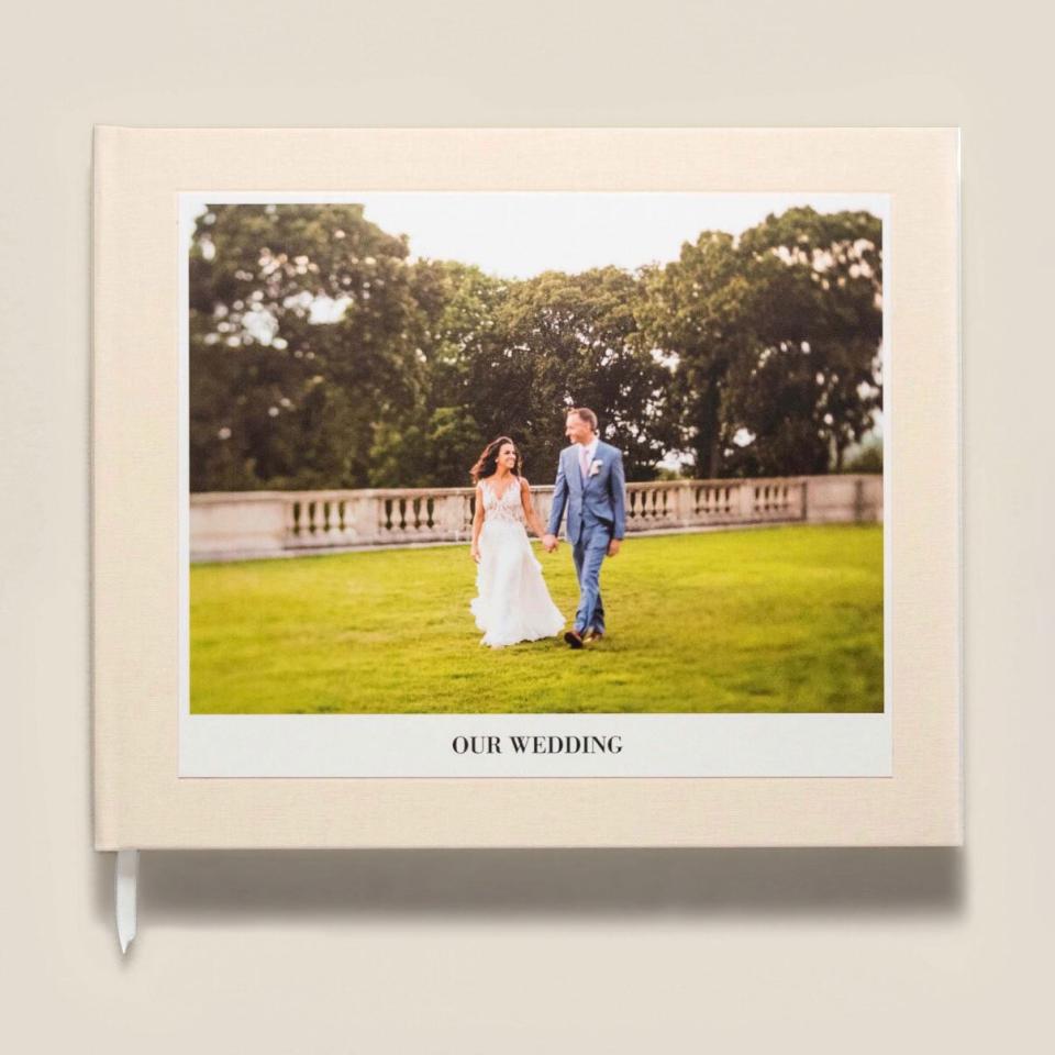 Pik Perfect Premium Layflat Wedding Album