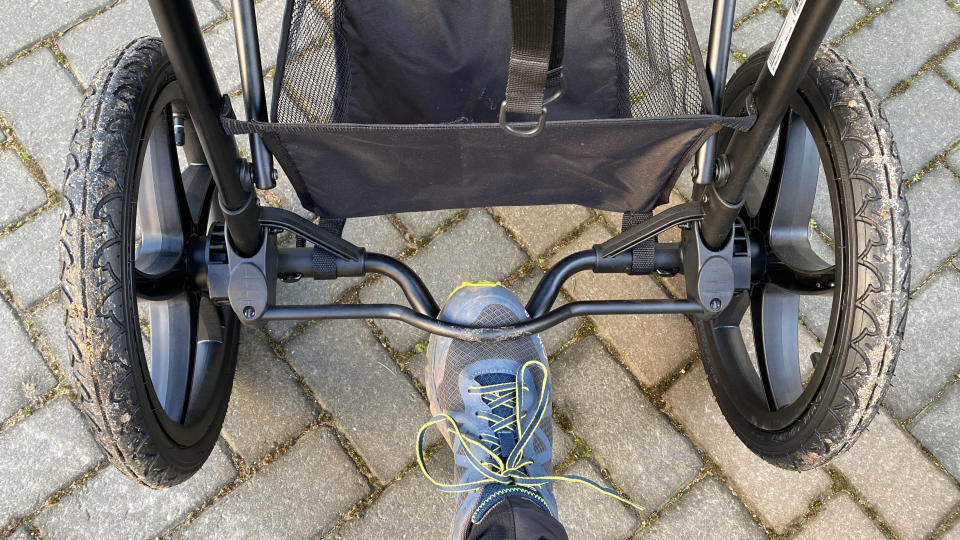Hauck Runner 2 stroller: brake