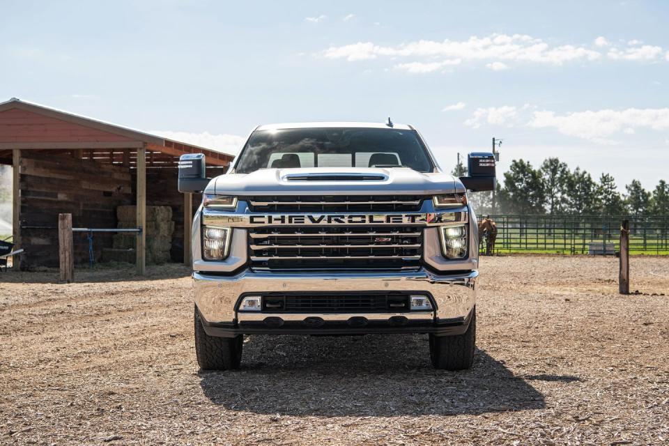 View Photos of the 2020 Chevrolet Silverado HD