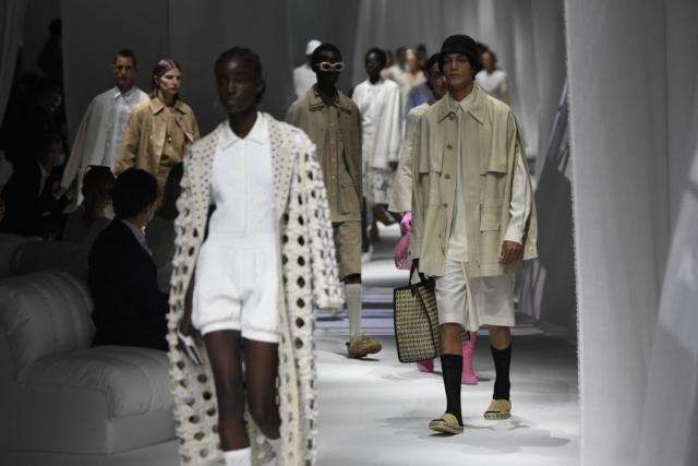 Louis Vuitton Spring 2021 Ready-to-Wear Fashion Show