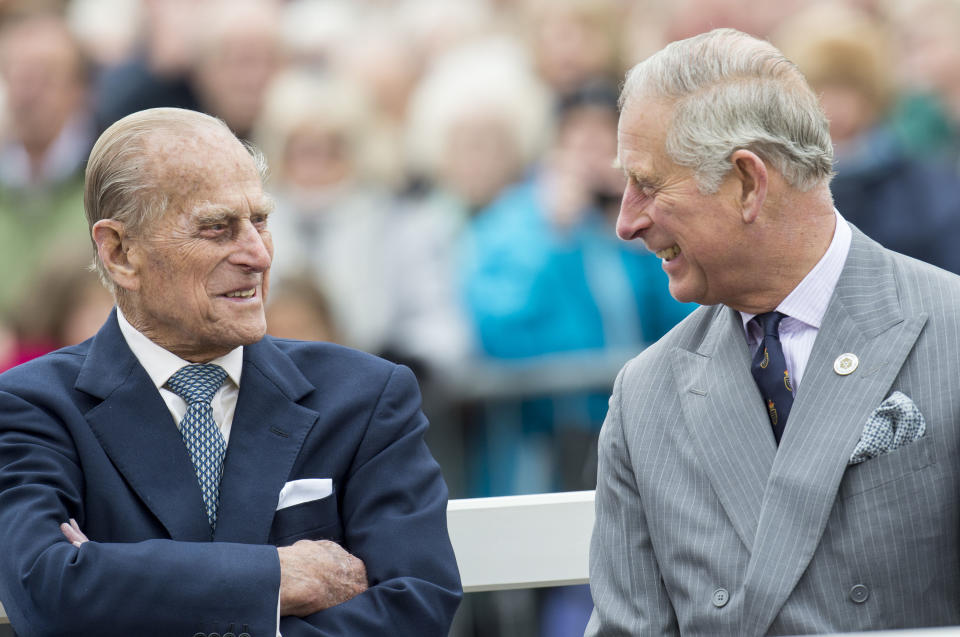 POUNDBURY, ENGLAND - OCTOBER 27:  Prince Philip, Duke of Edinburgh and Prince Charles, Prince of Wales attend the unveiling of a statue of Queen Elizabeth The Queen Mother during a visit to Poundbury on October 27, 2016 in Poundbury, Dorset.  (Photo by Mark Cuthbert/UK Press via Getty Images)