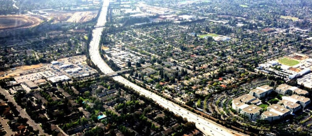 apple's spaceship campus