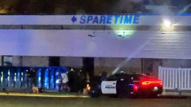 Video shows people sprinting out of bowling alley in Maine