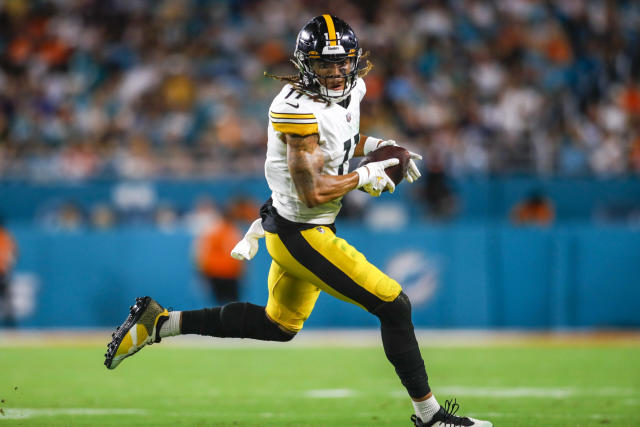 Steelers Not Expected to Trade Chase Claypool