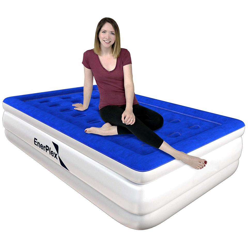 EnerPlex High Speed Twin Air Mattress. (Photo: Amazon)