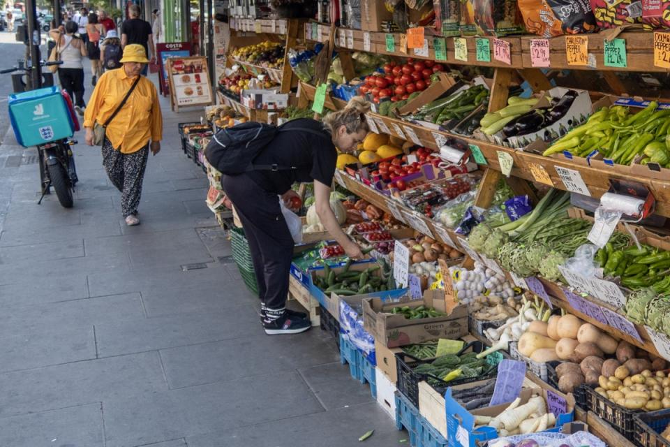 Yasar Halim grocery store on Green Lanes (Andrei Cislariu)