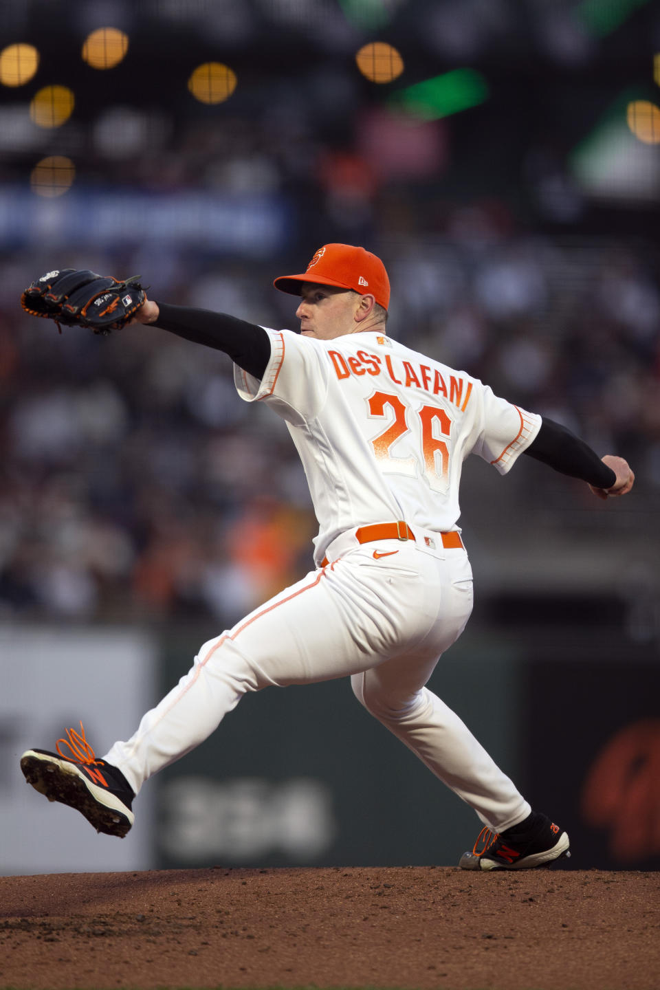 San Francisco Giants starting pitcher Anthony DeSclafani delivers against the San Diego Padres during the second inning of a baseball game, Tuesday, Sept. 14, 2021, in San Francisco. (AP Photo/D. Ross Cameron)