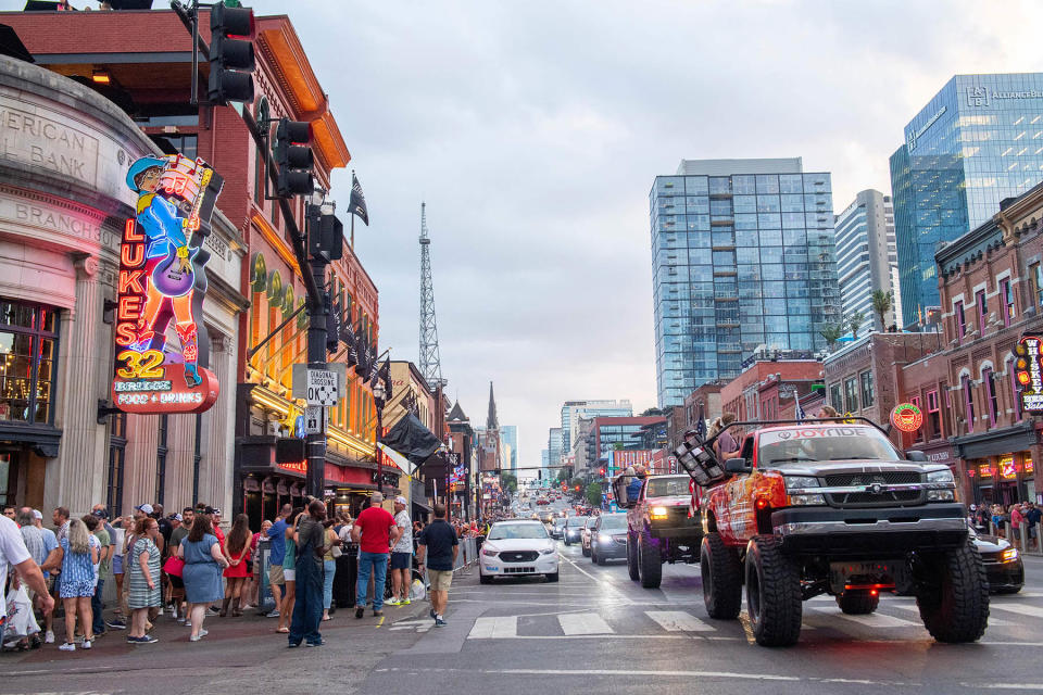 Tourist on Broadway Street in Nashville, Tennessee, during the tourist season on June 16, 2022 in Nashville. 