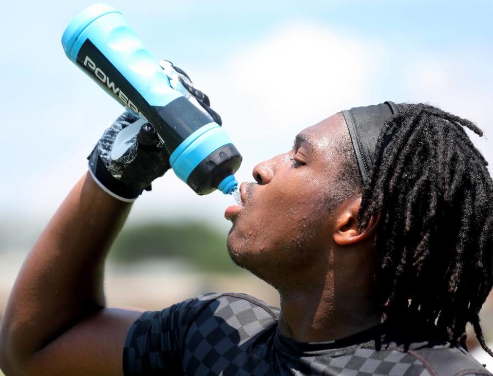 Extreme heat in the forceast for Friday is forcing changes to the Charlotte-area high school football schedule