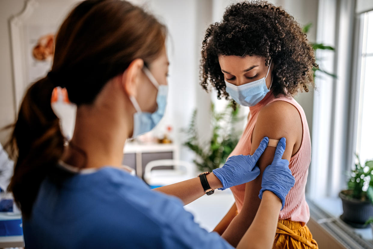 A recent poll indicates 40 per cent of Canadians don't plan on getting an updated COVID-19 or flu shot this year. (Photo via Getty Images)