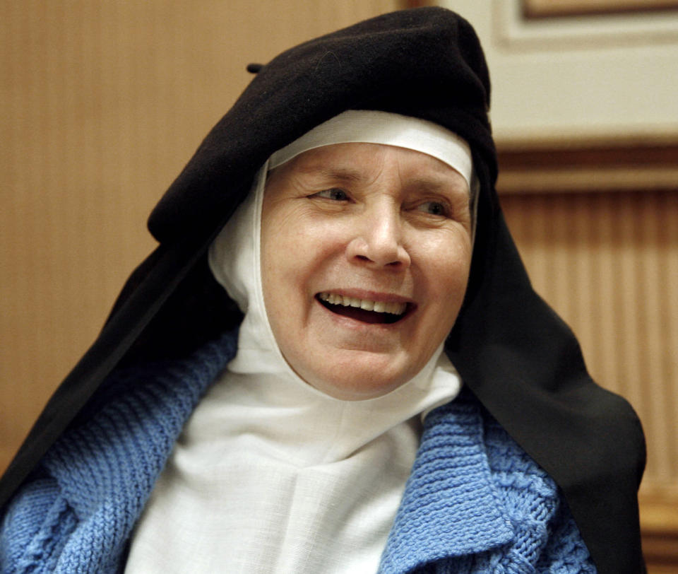 FILE - This April 3, 2006 file photo shows Mother Dolores Hart at the Beverly Wilshire Hotel in Beverly Hills, Calif. At least one person on the Oscars red carpet won't have to worry about what to wear: Mother Dolores Hart. The 73-year-old nun, who left Hollywood in 1963 to join a monastery after starring in films with the likes of Elvis Presley and George Hamilton, is among the nominated documentary film subjects slated to attend Sunday's 84th annual Academy Awards. (AP Photo/Damian Dovarganes, File)