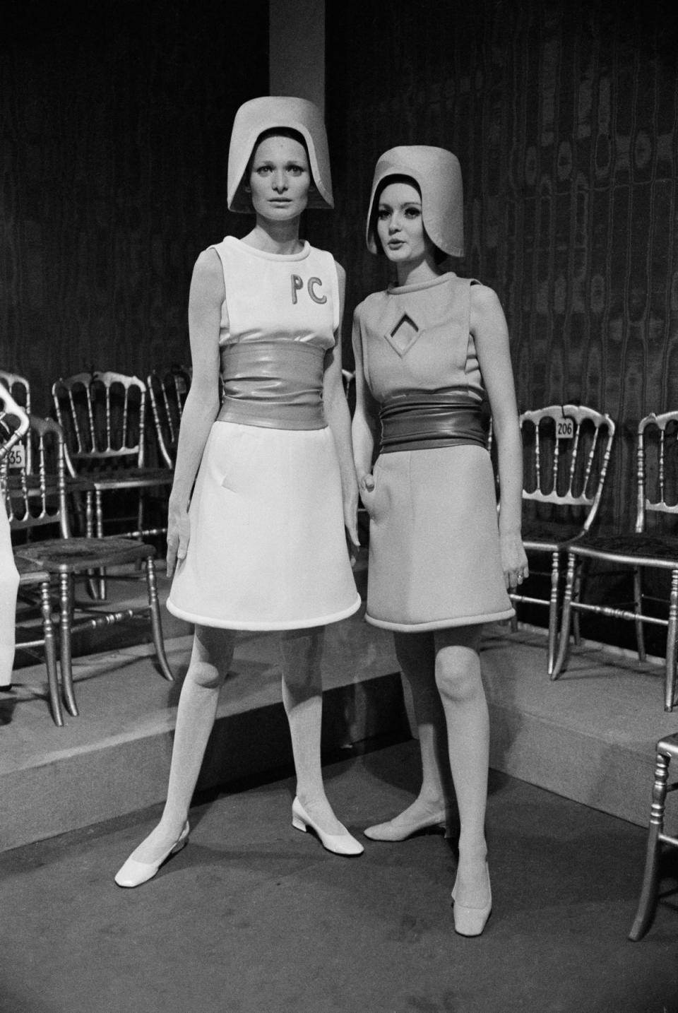 Space age style of the 1960s; dresses by Pierre Cardin, 1967 (Getty Images)