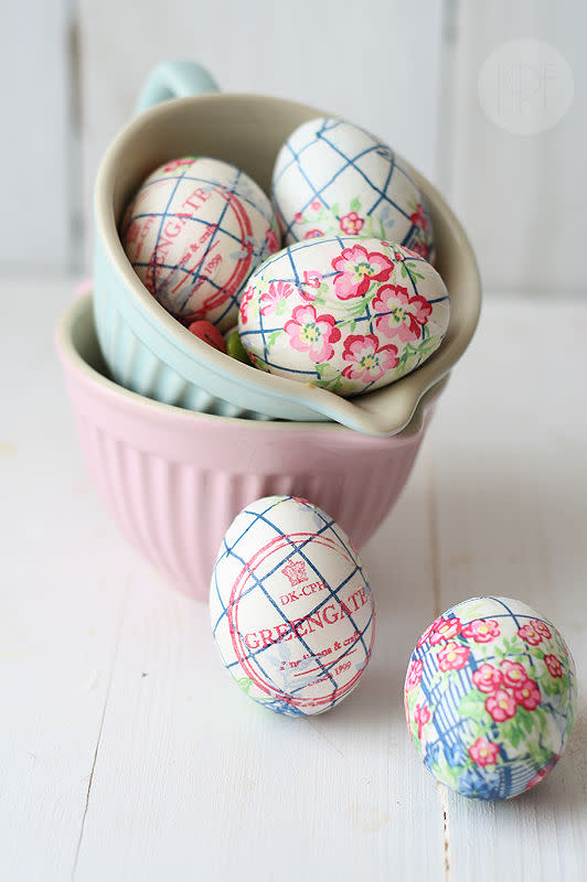 Organic Napkin Easter Eggs
