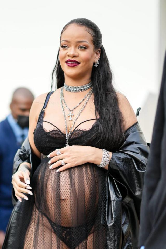 Rihanna's No-Shirt Maternity Outfit Is Badass And Perfect, And I Will Hear  No Words To The Contrary