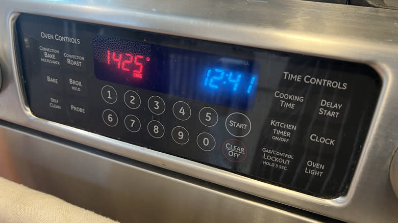 oven preheat setting display