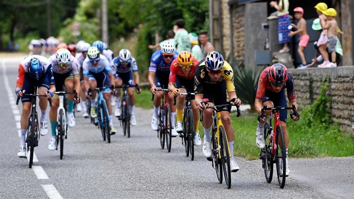 Highlights Tour de France Stage 6 finish Yahoo Sports