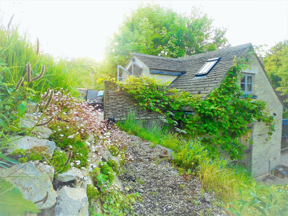 5) Cotswolds cottage, £72 per night, Chedworth