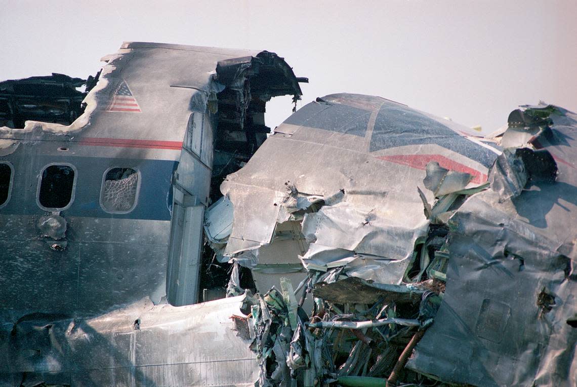 Aug. 31, 1988: A closer view of a break near the front of the fuselage of Delta 1141. Numerous passengers escaped through holes in the wreckage. The crash was during takeoff from Dallas-Fort Worth International Airport.
