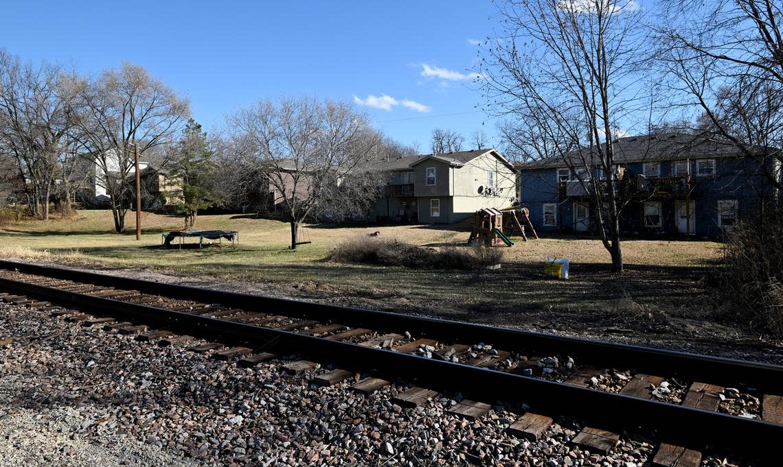 Excelsior Springs sees an average of about four trains per day. Under the proposed Kansas City Southern and Canadian Pacific merger, the number could jump to an average of 18.