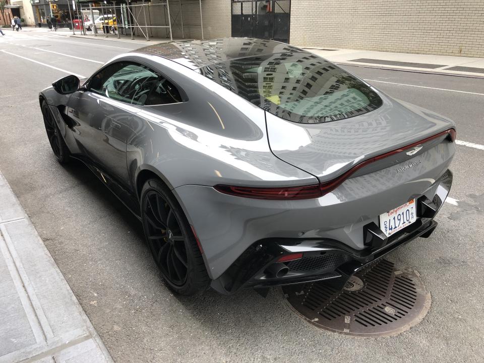 2019 Aston Martin Vantage