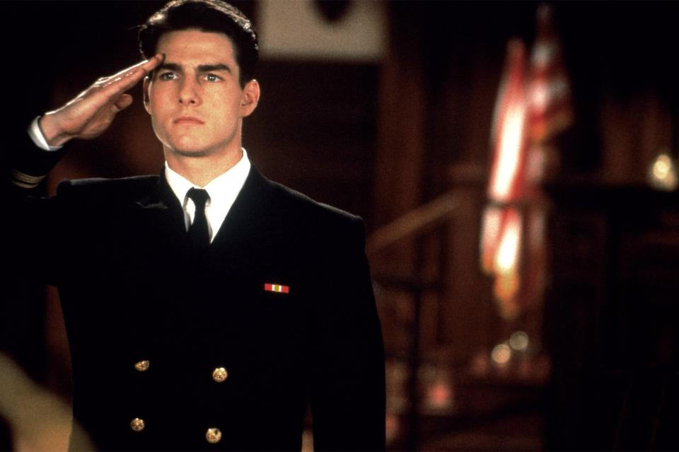 Editorial use only. No book cover usage. Mandatory Credit: Photo by Columbia/Kobal/Shutterstock (5881593b) Tom Cruise A Few Good Men - 1992 Director: Rob Reiner Columbia USA Scene Still Mystery/Suspense Des hommes d'honneur