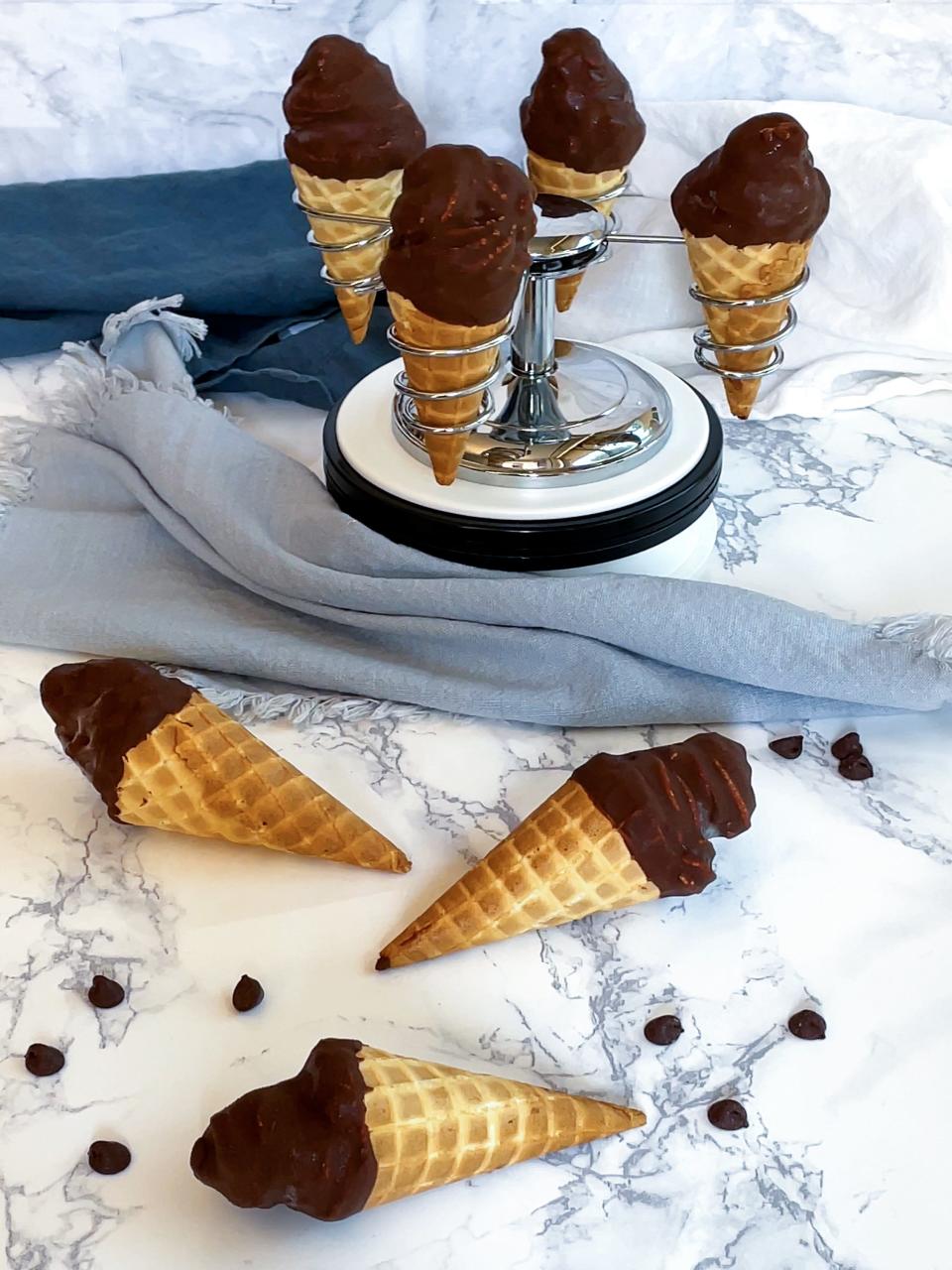 Puting the Chocolate Dipped No-Churn Ice Cream Cones together is easy with just a handful of ingredients.