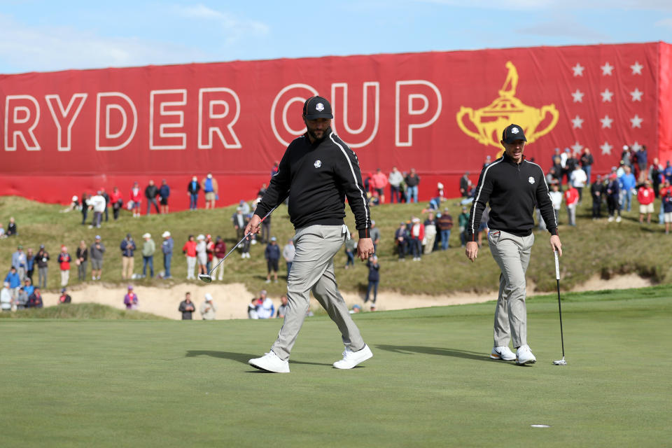 Jon Rahm y Rory McIlroy han sido guerreros europeos en la Ryder Cup.  (Warren Little/Getty Images)