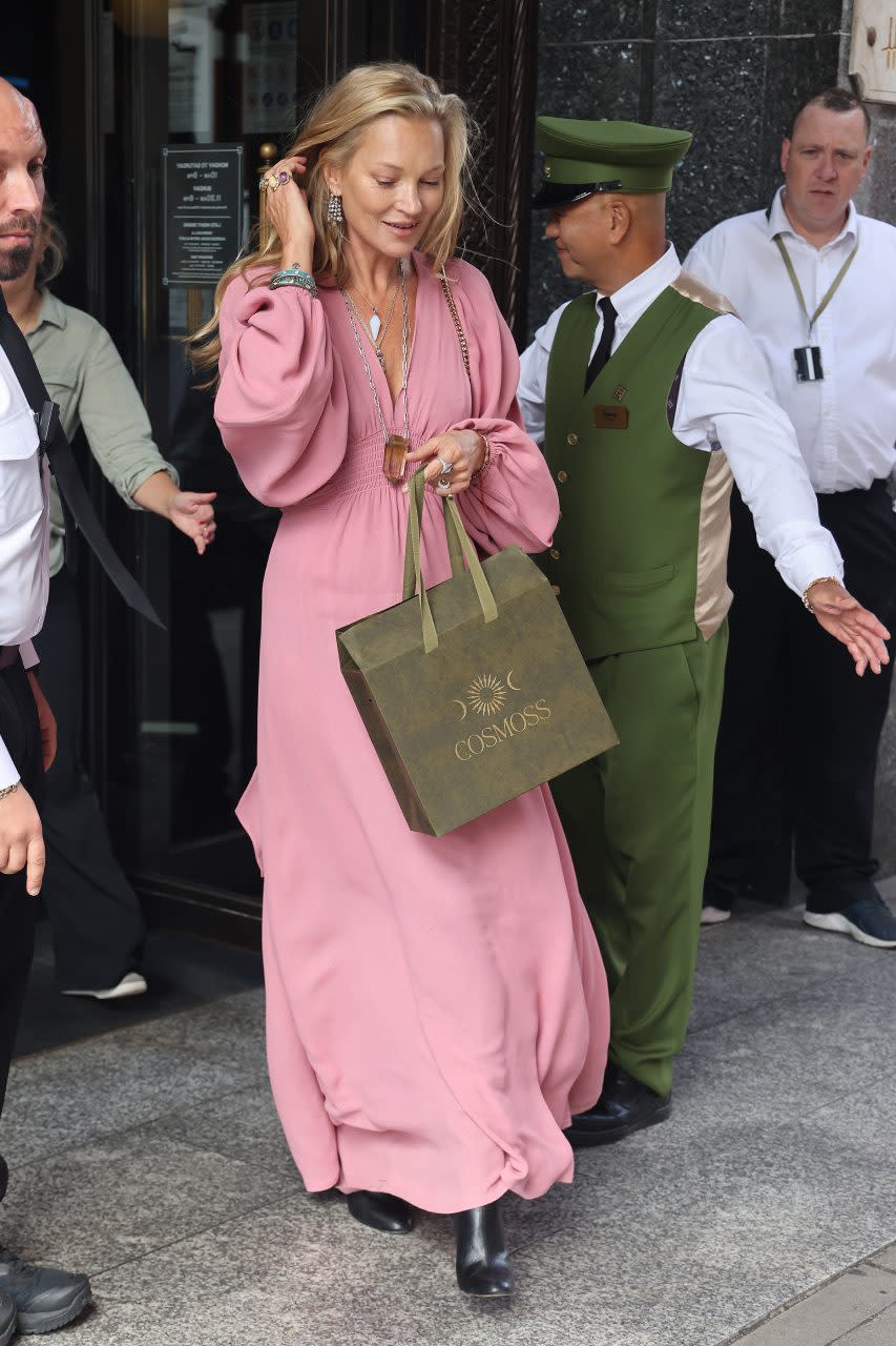 LONDON, ENGLAND - SEPTEMBER 06: Kate Moss leaving her launch event for new Beauty &amp; Wellness Brand 'Cosmoss' by Kate Moss at Harrods on September 06, 2022 in London, England. (Photo by Neil Mockford/GC Images)