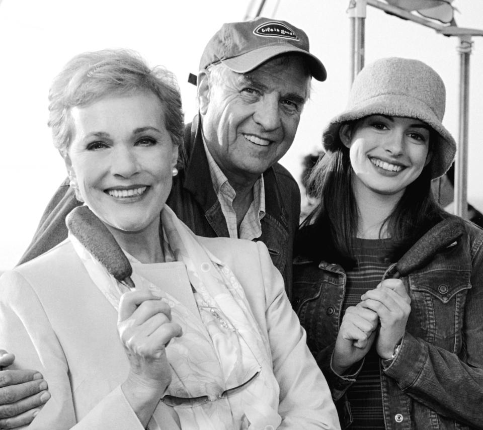 Hathaway, Andrews, and Marshall behind-the-scenes of "The Princess Diaries"