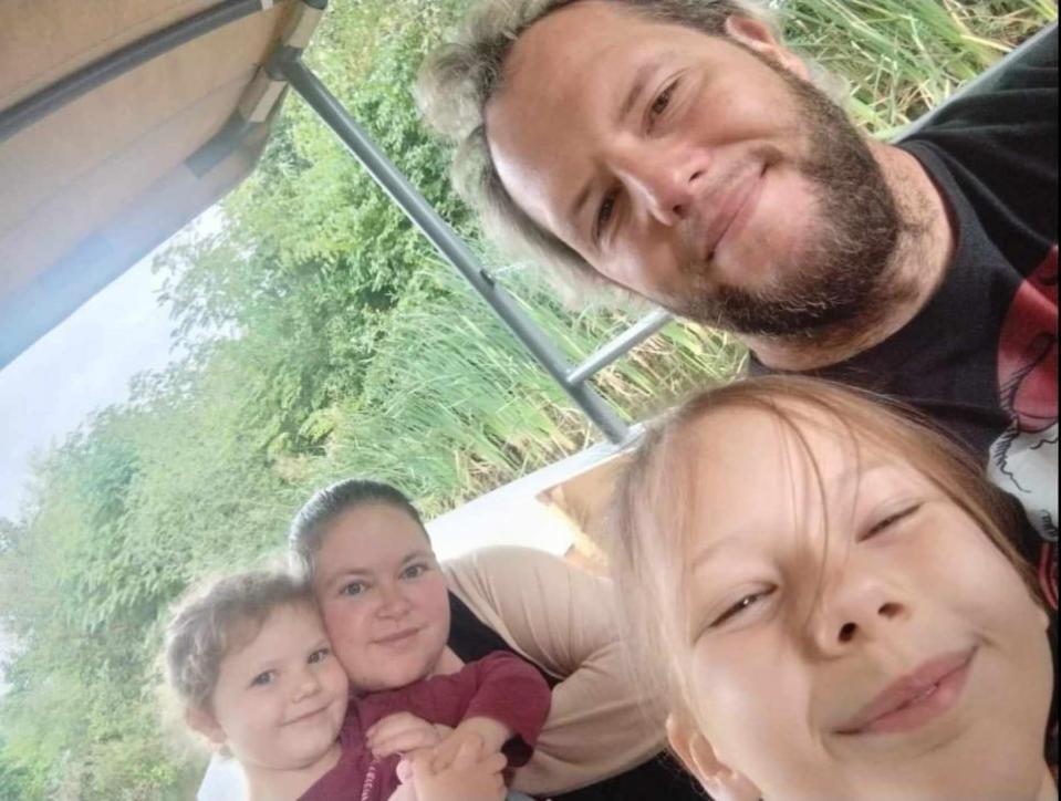 Northwich Guardian: Ceri lives in Barnton with husband Dave and daughters Sasha and Dylan 