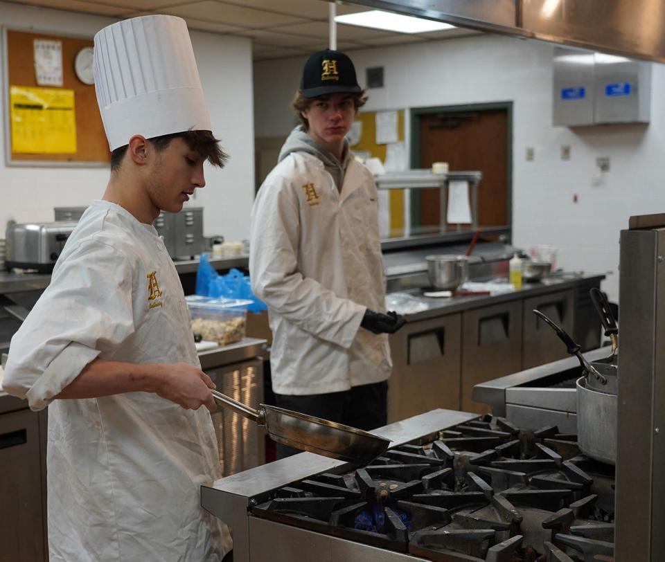 The Highlander Restaurant is the public face of Howell High School’s Culinary Arts Program, which is open to high school and middle school students from any school in Livingston County.