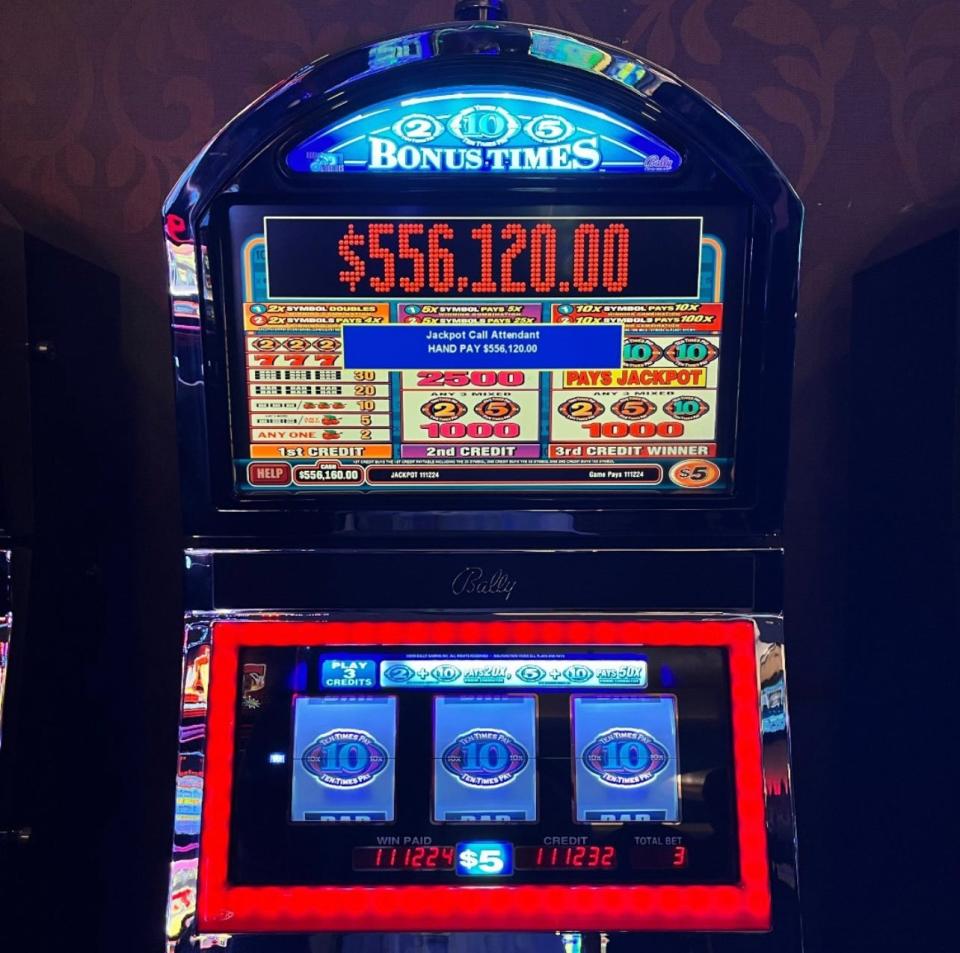 A Ventura County man won more than $500,000 at the Chumash Casino Resort on May 25, 2023, casino officials said.