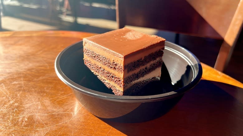 Slice of chocolate lasagna in bowl