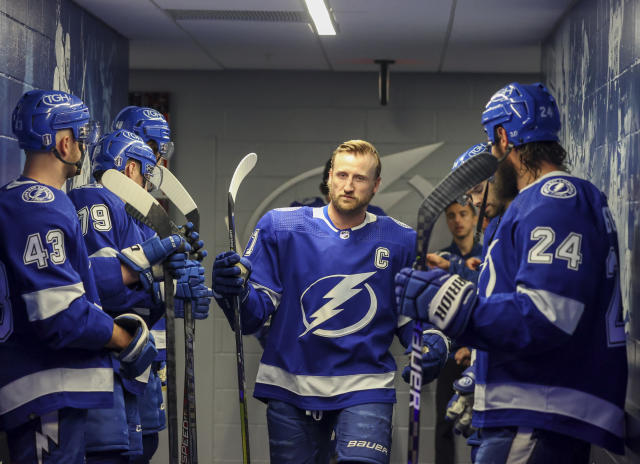 Steven Stamkos, Nikita Kucherov wearing regular jerseys at Tampa Bay  Lightning practice 