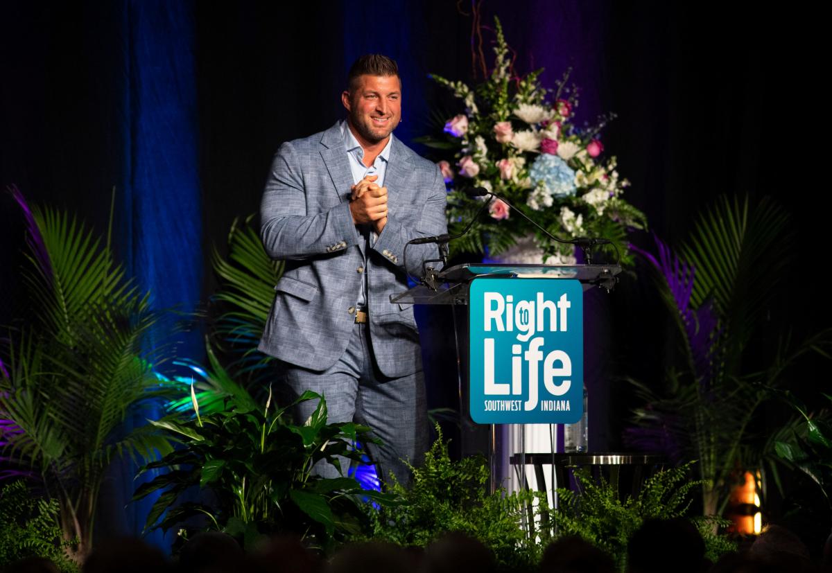 Tim Tebow Speaking