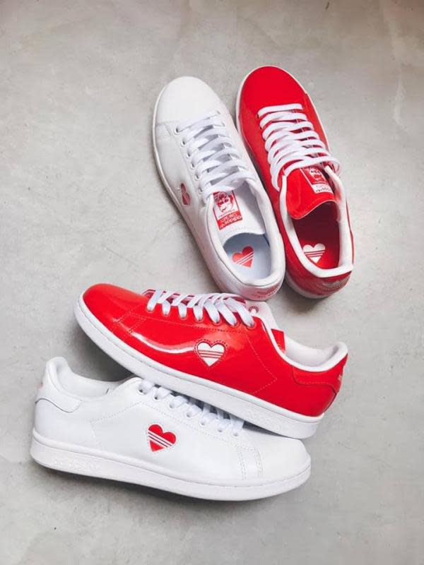 brugerdefinerede amme deres Adidas's Valentines' Stan Smith actually exists!