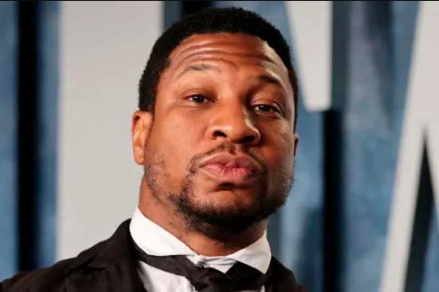 Jonathan Majors es imputado con múltiples cargos de agresión y acoso