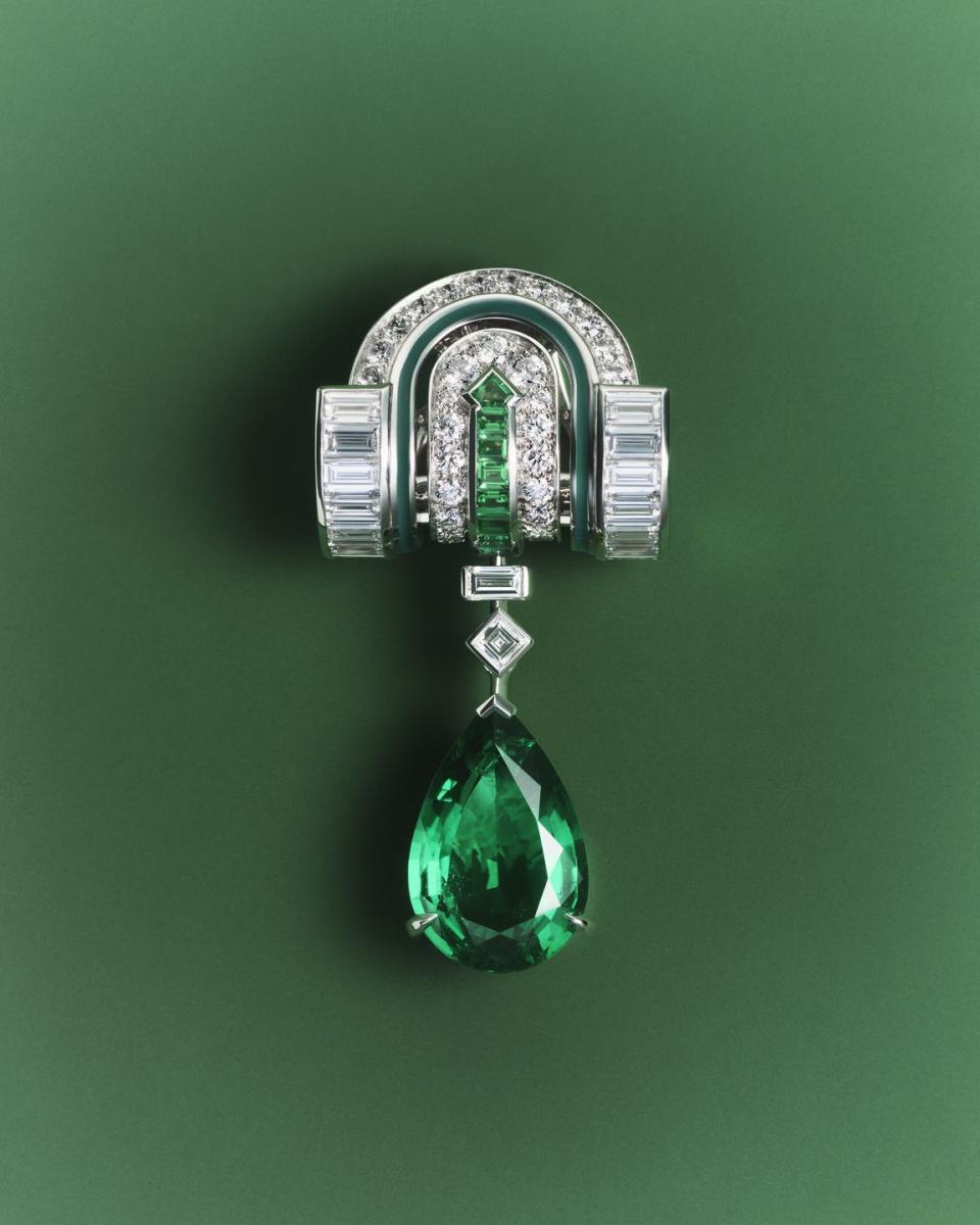 9) Boucheron Reveals 'Like a Queen'