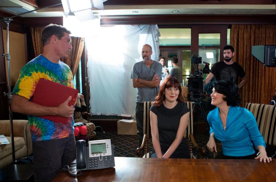 Jim Meyers, left, who wrote, directed and co-produced the film “Not Your Year,” speaks to actors Lyndsy Kail and Elisabeth Nunziato, right, on set in 2015. The film was made in the Sacramento region.