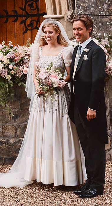 princess-beatrice-wedding-dress