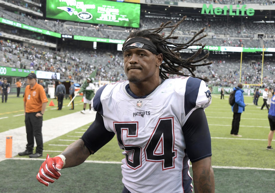 New England Patriots middle linebacker Dont’a Hightower reportedly suffered a torn pectoral against Atlanta on Sunday and will miss the rest of this season. (AP)